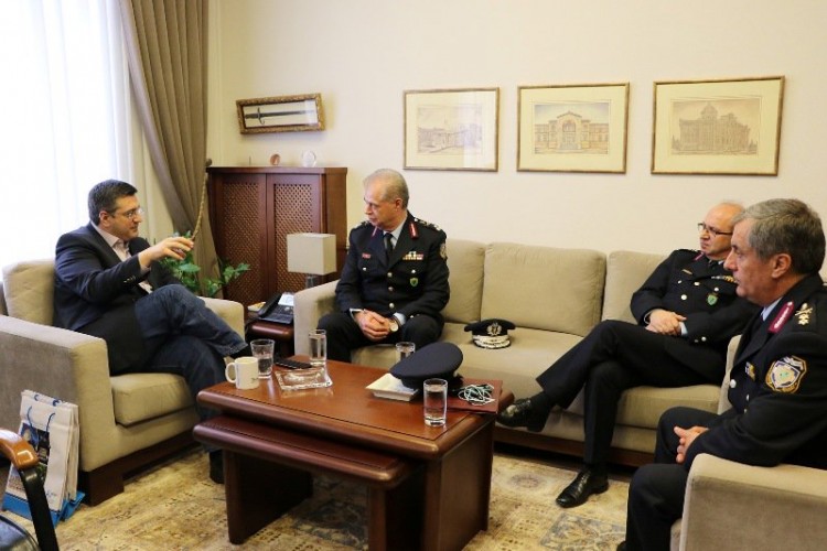 Συνάντηση Τζιτζικώστα με την ηγεσία της Αστυνομίας Β. Ελλάδας
