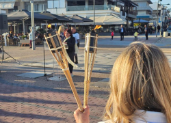 Η Φλόγα της Αγάπης και της Προσφοράς φώτισε τα Ν. Μουδανιά (φωτο)