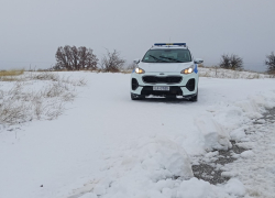 Διακοπές κυκλοφορίας λόγω βροχόπτωσης και αλυσίδες λόγω χιονιού σε δρόμους της Χαλκιδικής