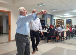 Με χορό και τραγούδι γιόρτασαν την Ημέρα Ηλικιωμένων στο ΚΑΠΗ Ν. Τρίγλιας