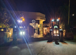 Μήνυμα ενότητας από τους αγρότες του μπλόκου της Ν. Τρίγλιας (φωτο)