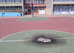Βανδαλισμός από φωτιά στο γήπεδο μπάσκετ του ΓΕΛ Κασσάνδρας