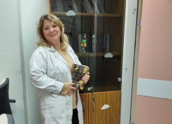 Μια βιβλιοθήκη… ανάμεσα στα ραντεβού και τις εφημερίες στο Κέντρο Υγείας Ν. Καλλικράτειας