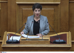 Κ. Μάλαμα: Ερώτηση στη Βουλή για την πόντιση πολεμικού σκάφους στην παραλία της Καλογριάς στη Χαλκιδική