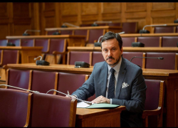 Μέτρα στήριξης για τους αλιείς ζητά ο Απ. Πάνας