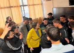 Η Πρόξενος της Αλβανίας στο ΕΠΑΛ Ν. Μουδανιών