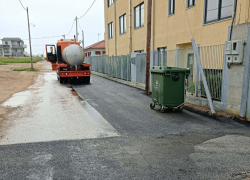 Τέλος στο πρόβλημα ετών για τον δρόμο μπροστά από το Δημοτικό Γερακινής-Καλυβών