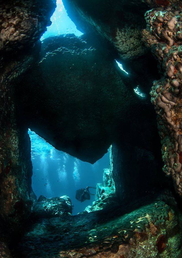 athos 2 scuba diving center