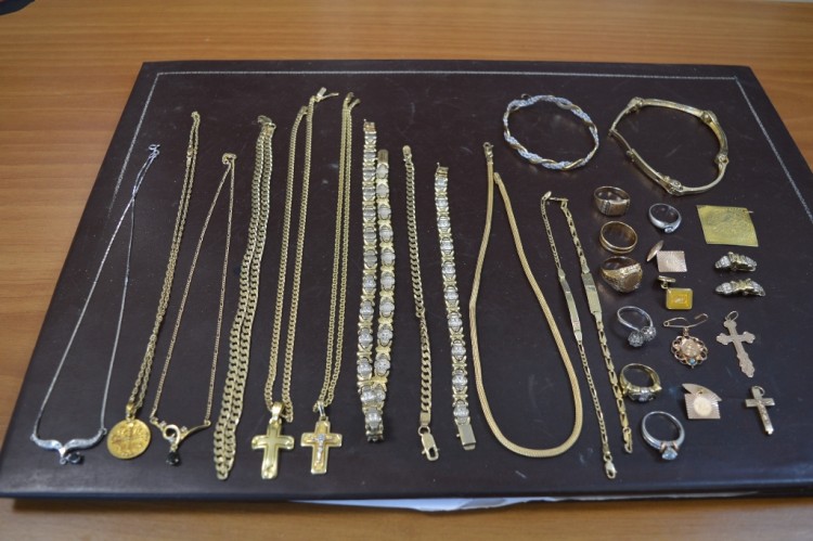 Έκλεψαν κοσμήματα 8.000 ευρώ στην Έδεσσα