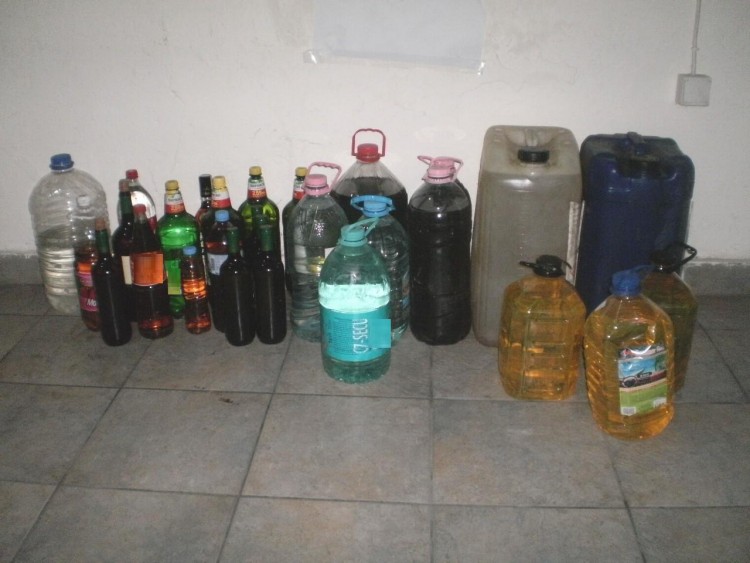 Τρεις συλλήψεις στον Προμαχώνα για λαθραία καύσιμα και αλκοόλ (φωτο)