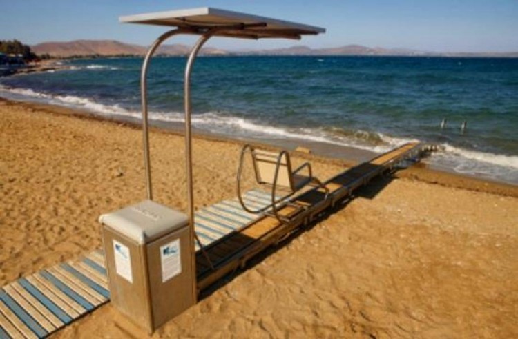 Υποδομές πρόσβασης ΑμεΑ σε 4 παραλίες του Δήμου Πολυγύρου