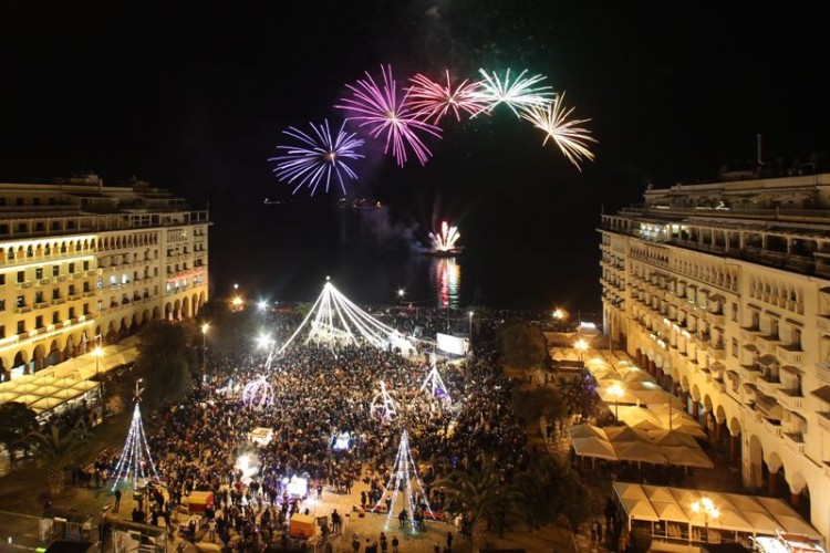 Θεσσαλονίκη: Πάνω από 5.000 πυροτεχνήματα για την αλλαγή του χρόνου
